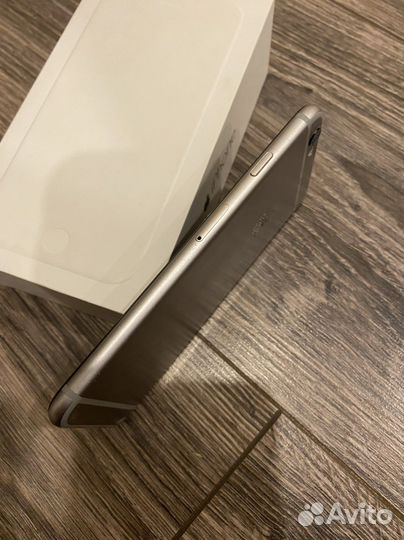 iPhone 6, 16 ГБ