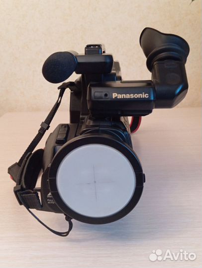 Видеокамера Panasonic M3000