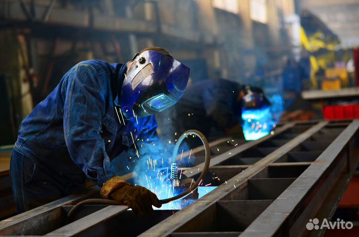 Сварщик, вахта / жилье