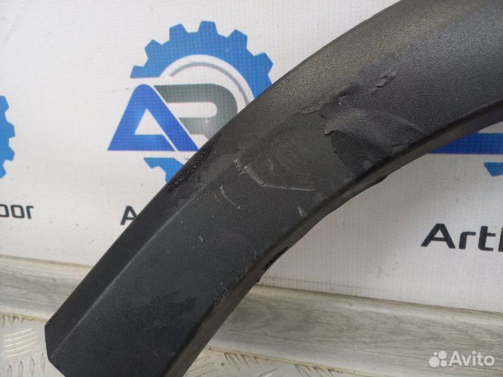 Накладка переднего крыла правого передняя правая