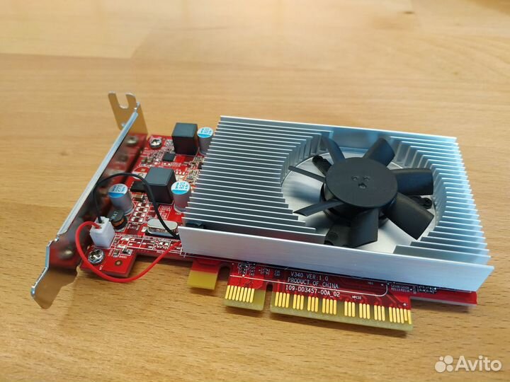 AMD Radeon R5 520