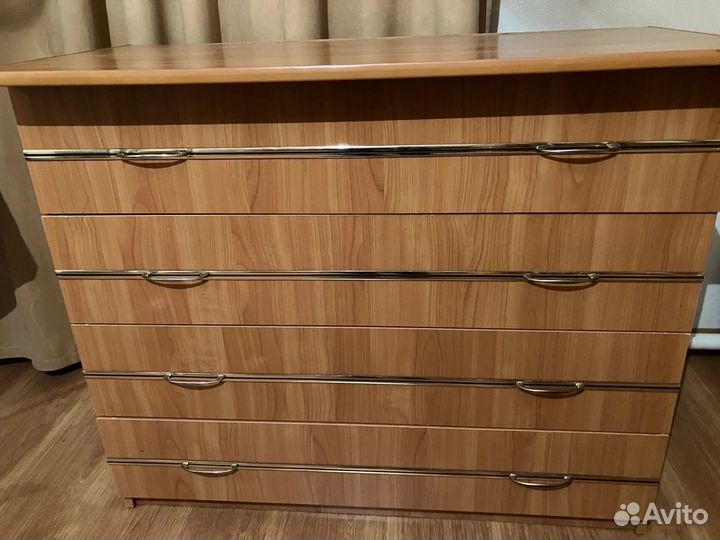 Комплект мебели в спальню бу