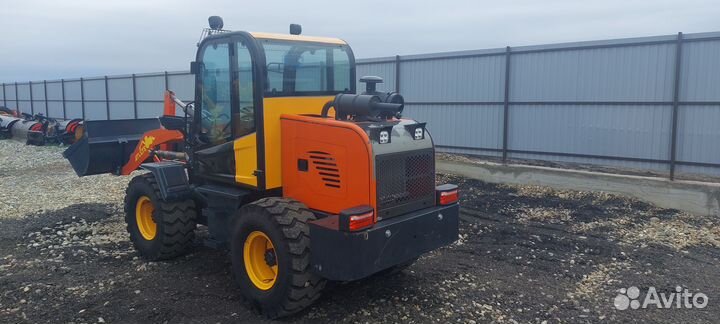 Фронтальный погрузчик Kyloton ZL20, 2023