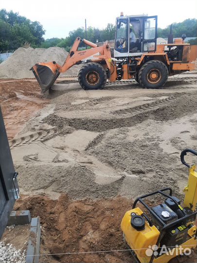 Услуги фронтального погрузчика