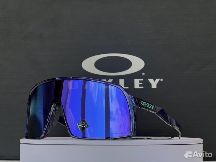 Солнцезащитные очки Oakley Sutro Shift