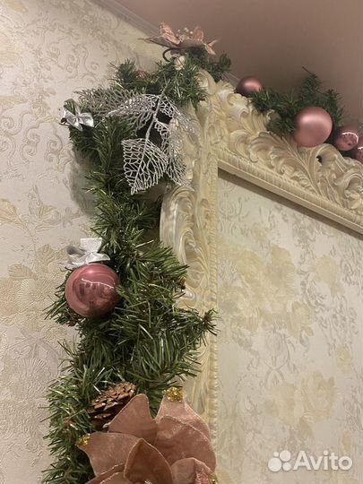 Гирлянда украшенная