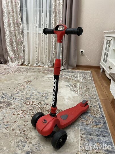 Самокат трехколесный kreiss