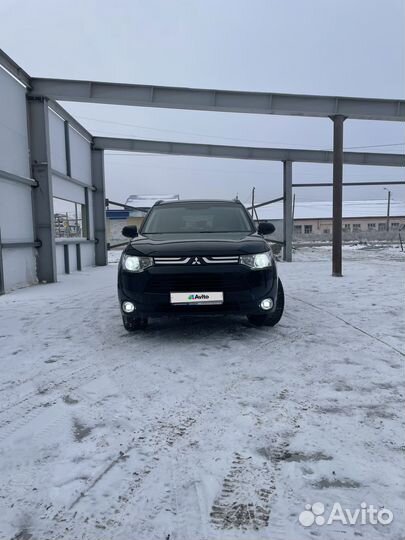 Mitsubishi Outlander 2.4 CVT, 2012, 177 030 км