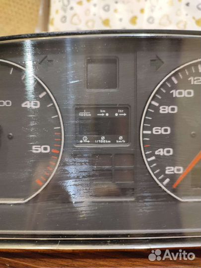 Приборная панель(полная) с бк ауди а6с4 2.5 тди