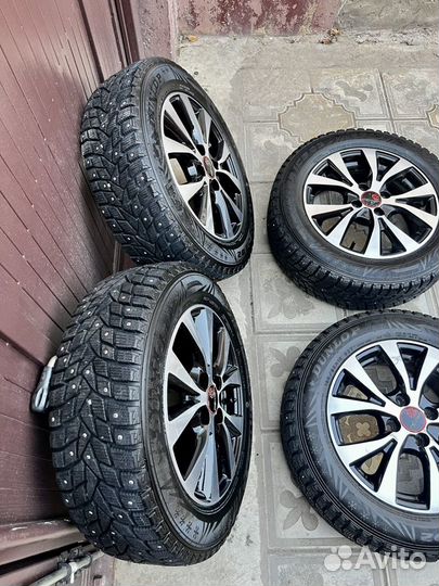 Зимние колёса 185/65 R15 в сборе на литых дисках