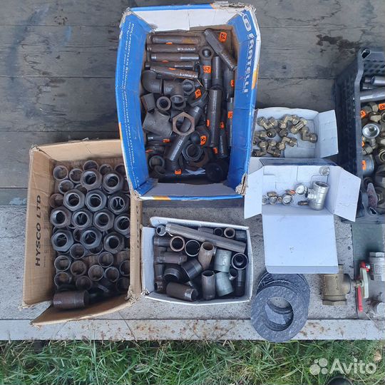 Сантехника, фитинги, фасонина черная и цветная