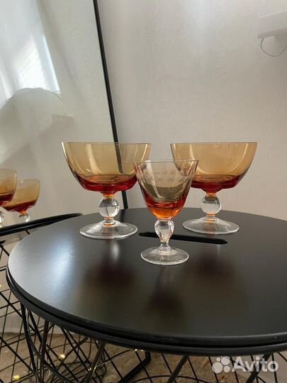 Две вазочки конфетницы