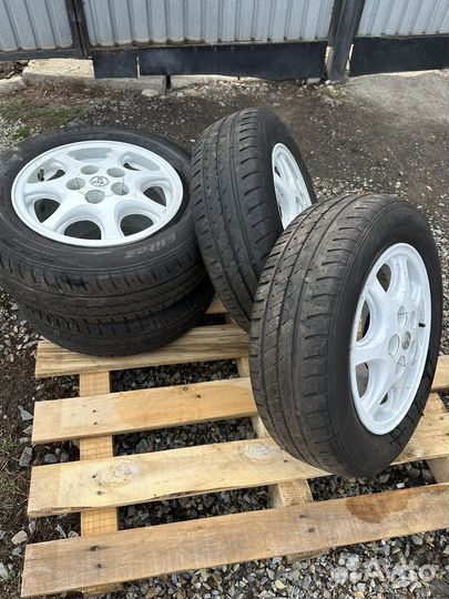 Летние колеса Toyota r15