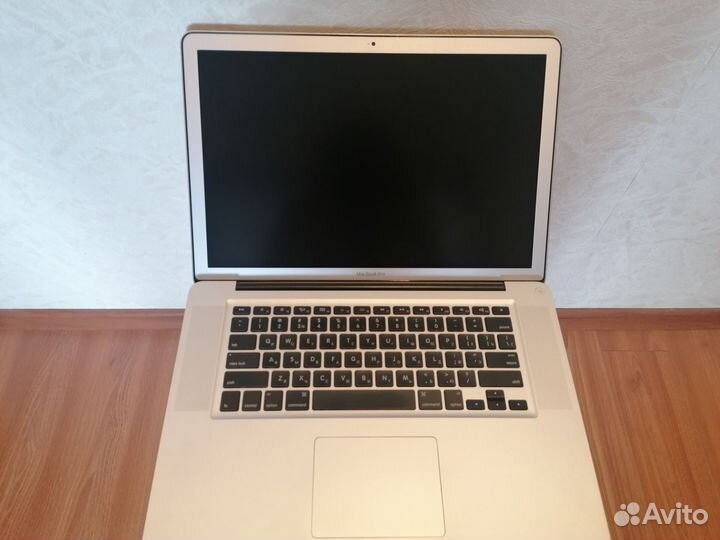Ноутбук Apple Macbook PRO