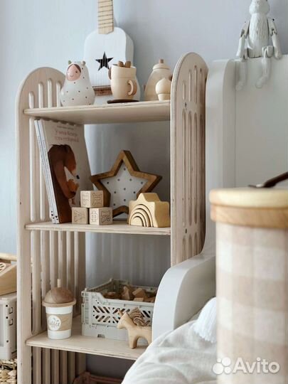 Стеллаж для хранения одежды и игрушек