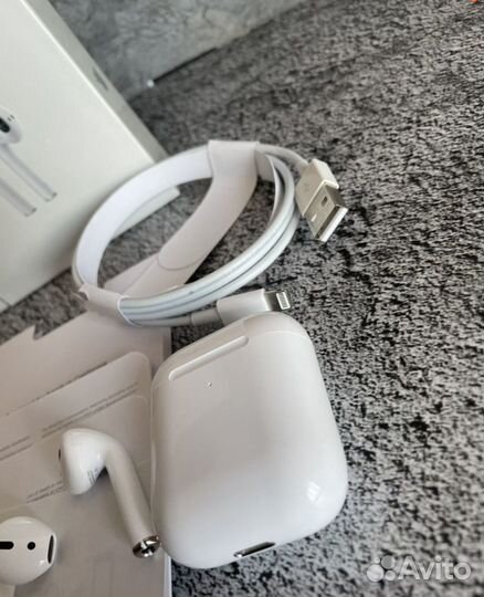 Airpods 2 новый