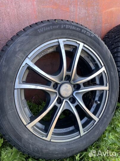 Зимний комплект Hankook на тойоту 205/55R16