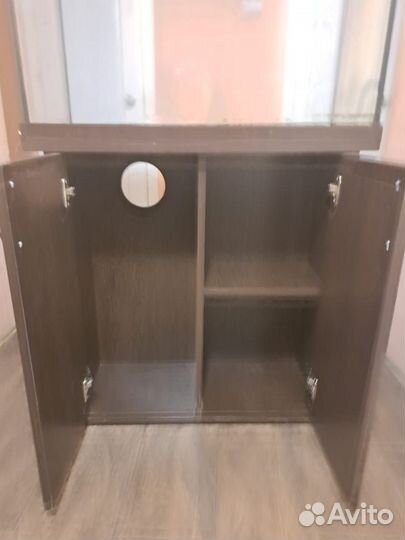 Аквариум с тумбой