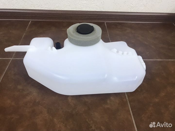 Бачок омывателя Лада Веста