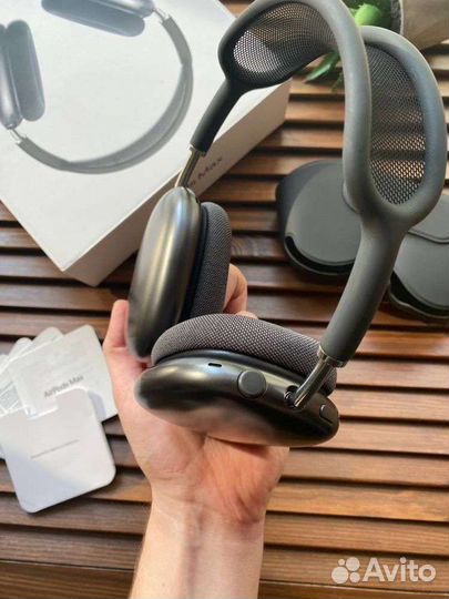 Наушники Apple AirPods Max Premium