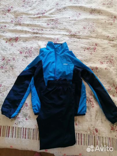 Спортивный костюм