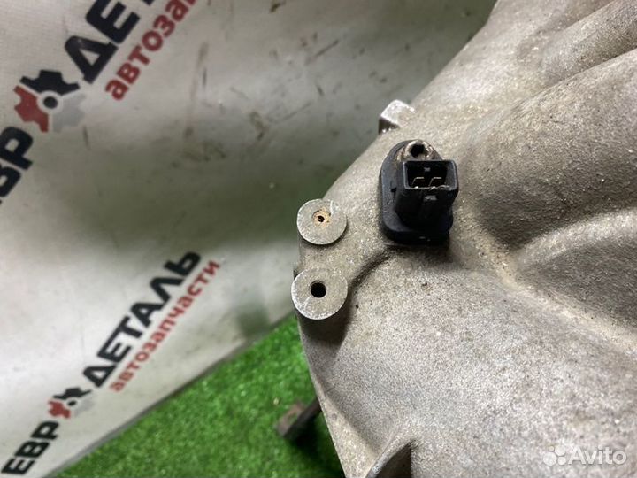 Коллектор впускной Volkswagen Passat B5 седан AHL