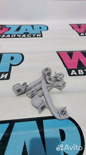 Ручка потолочная Chevrolet TrailBlazer 2 2021