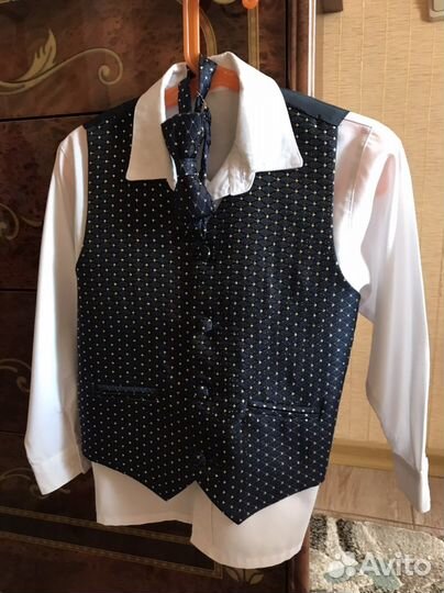 Костюм праздничный