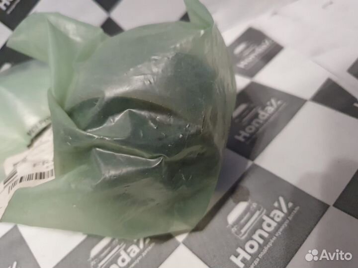 Сайлентблок рычага переднего нижнего Honda Element