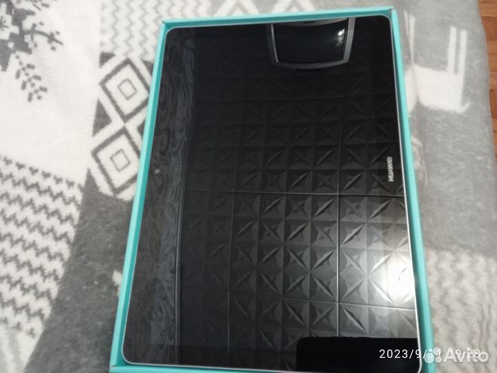 Планшет huawei mediapad t3 10+чехол