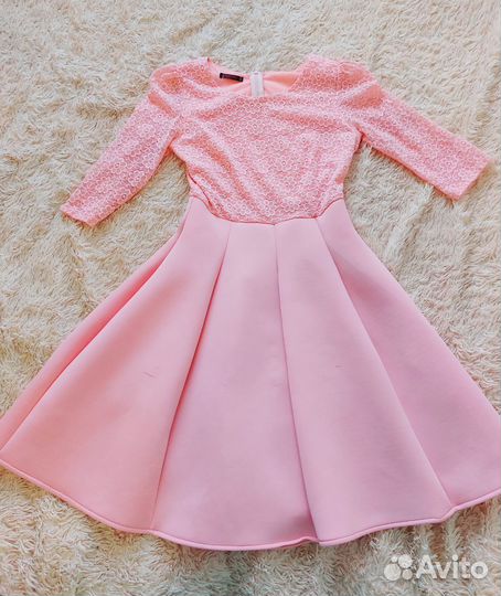 Женское платье