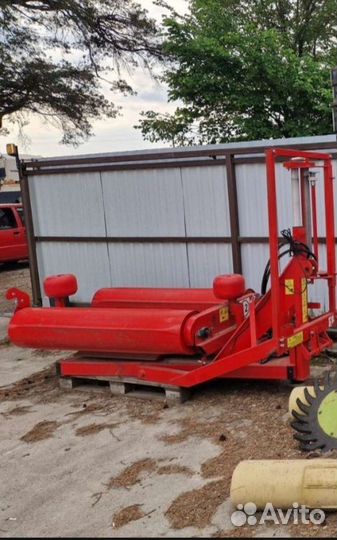 Упаковщик сенажа