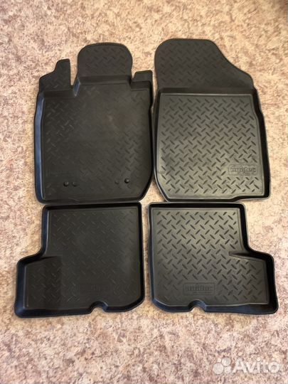 Автомобильные коврики