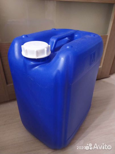 Канистры 20л. пищевые