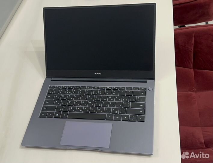 Huawei matebook d14