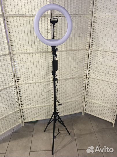 Кольцевая лампа 35 см