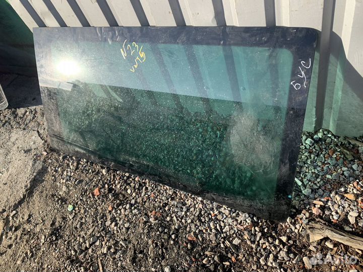 Стекло боковое volkswagen transporter t5