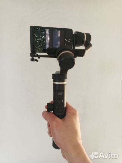 Стабилизатор трехосевой Feiyu FY-G6 Plus