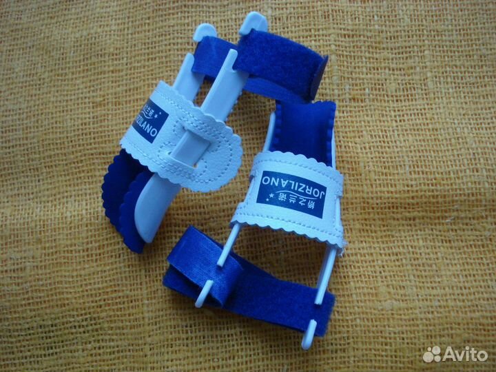 Корректор большого пальца правой стопы