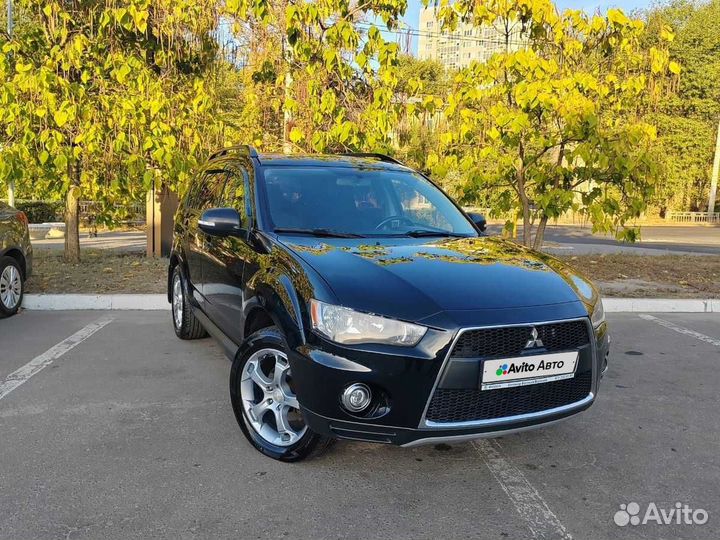 Mitsubishi Outlander 2.0 CVT, 2011, 252 500 км