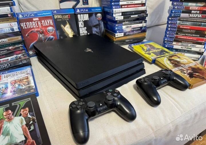 Sony PS 4 PRO 1 TB с играми