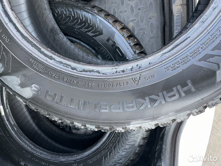 Nokian Tyres Hakkapeliitta 8 215/60 R16 99T