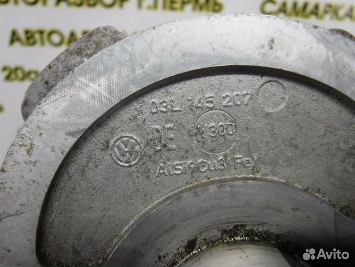 Насос вакуумный Volkswagen Passat (B6) 2005-2010