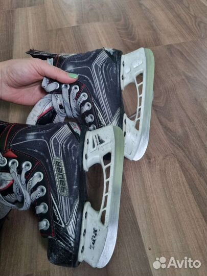 Хоккейные коньки bauer 26