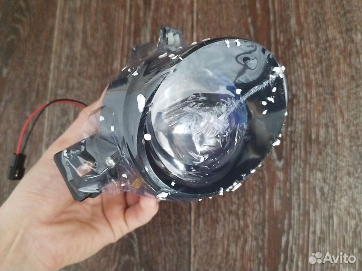 Противотуманные фары LED на Nissan Qashqai+2