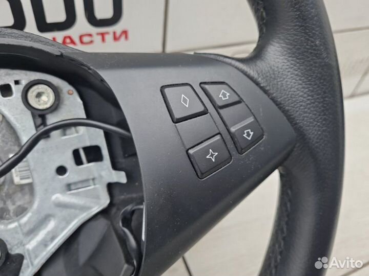 Руль Bmw X5 E70 N52B30AF 2009