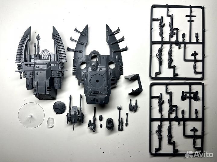 Wave serpent Warhammer 4000