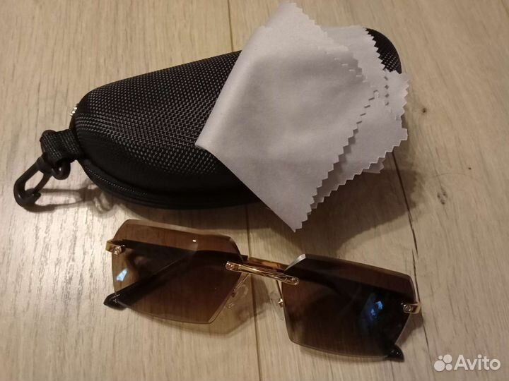 Солнечные очки