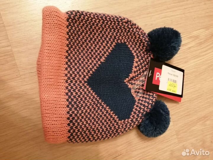 Шапка для девочки новая