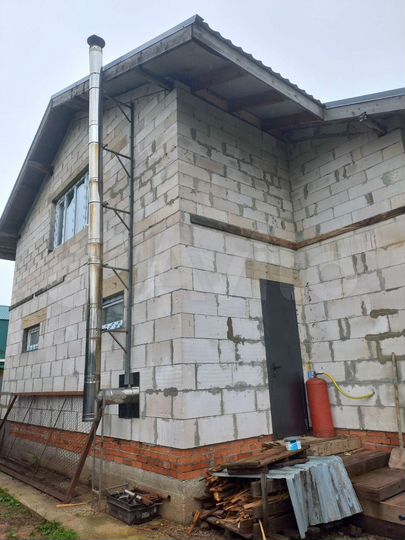 Дом 260 м² на участке 6 сот.